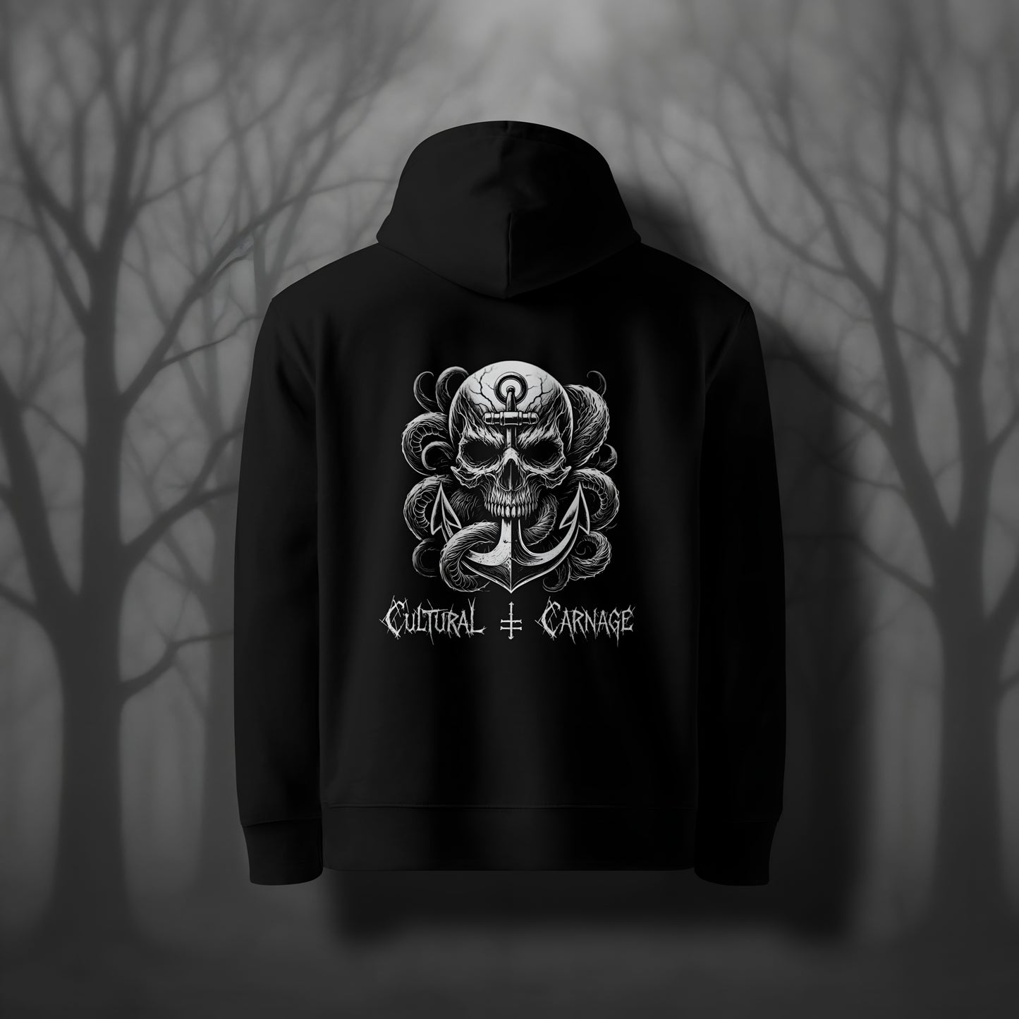 Schwarzer Gothic Hoodie mit düsterem Backprint: großer Totenschädel mit Rissen, umgeben von Tentakeln, mit einem Anker durchdrungen; weißer Schriftzug "Cultural Carnage" darunter