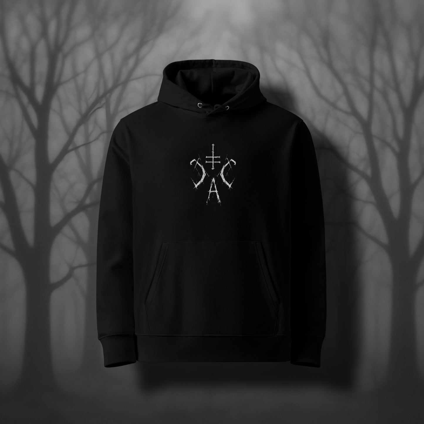 Schwarzer Gothic Hoodie mit weißem "CCA"-Logo Frontprint auf der Brust