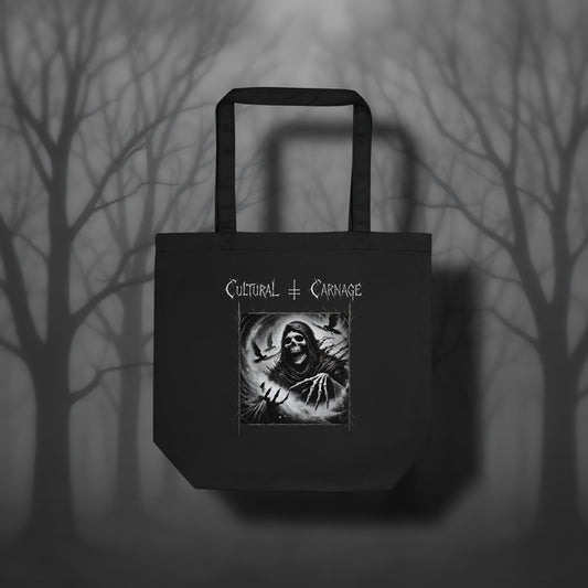 Schwarze Stofftasche mit düsterem Print: geisterhafte Sandmann-Gestalt mit Kapuze und knöchernen Händen, umgeben von Raben, Mond und Dornenrahmen; weißer Schriftzug "Cultural Carnage" darüber