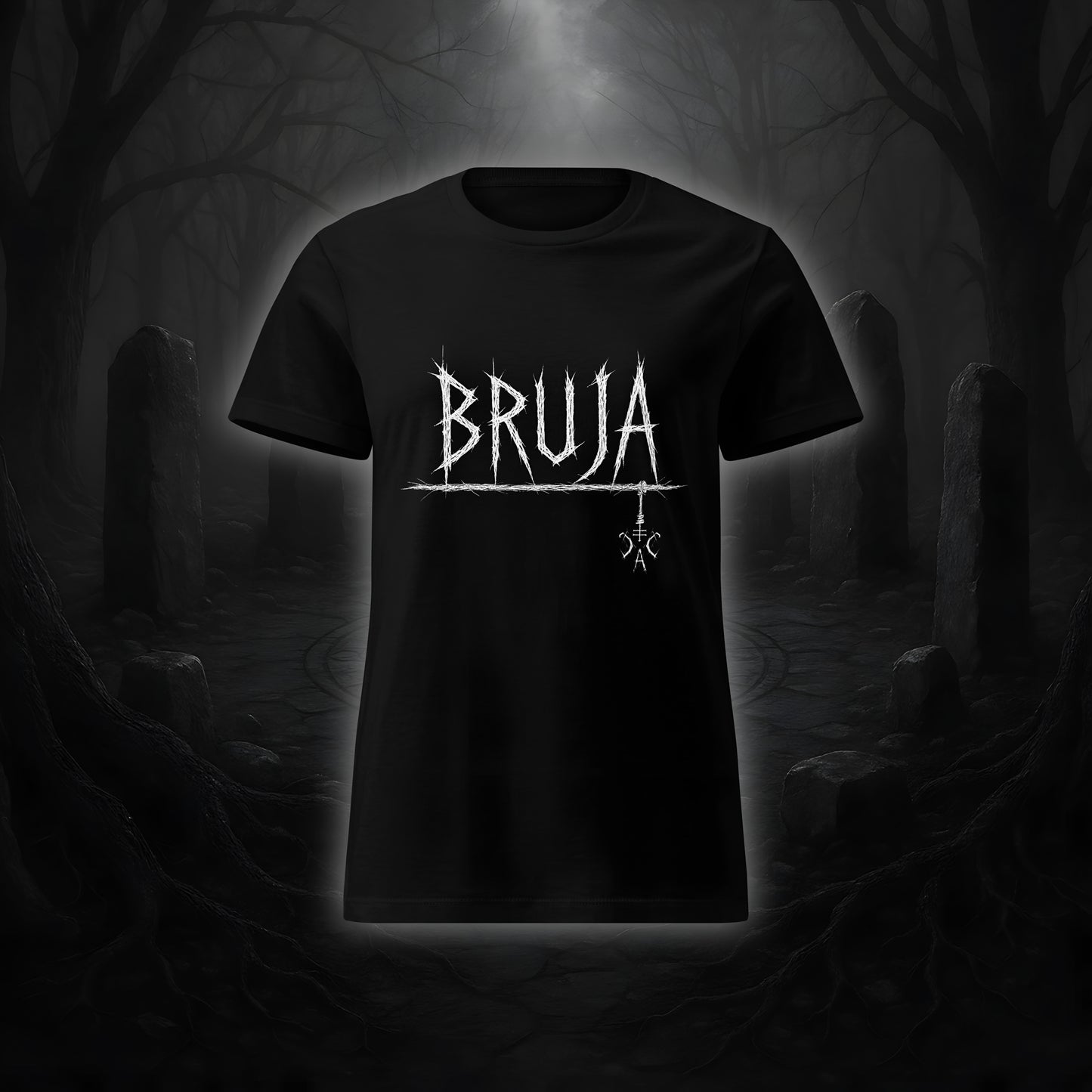 Schwarzes tailliertes Damen-T-Shirt mit weißem Cultural Carnage Statement „BRUJA“ im Attitude-Design, 100 % Baumwolle, taillierter Schnitt.