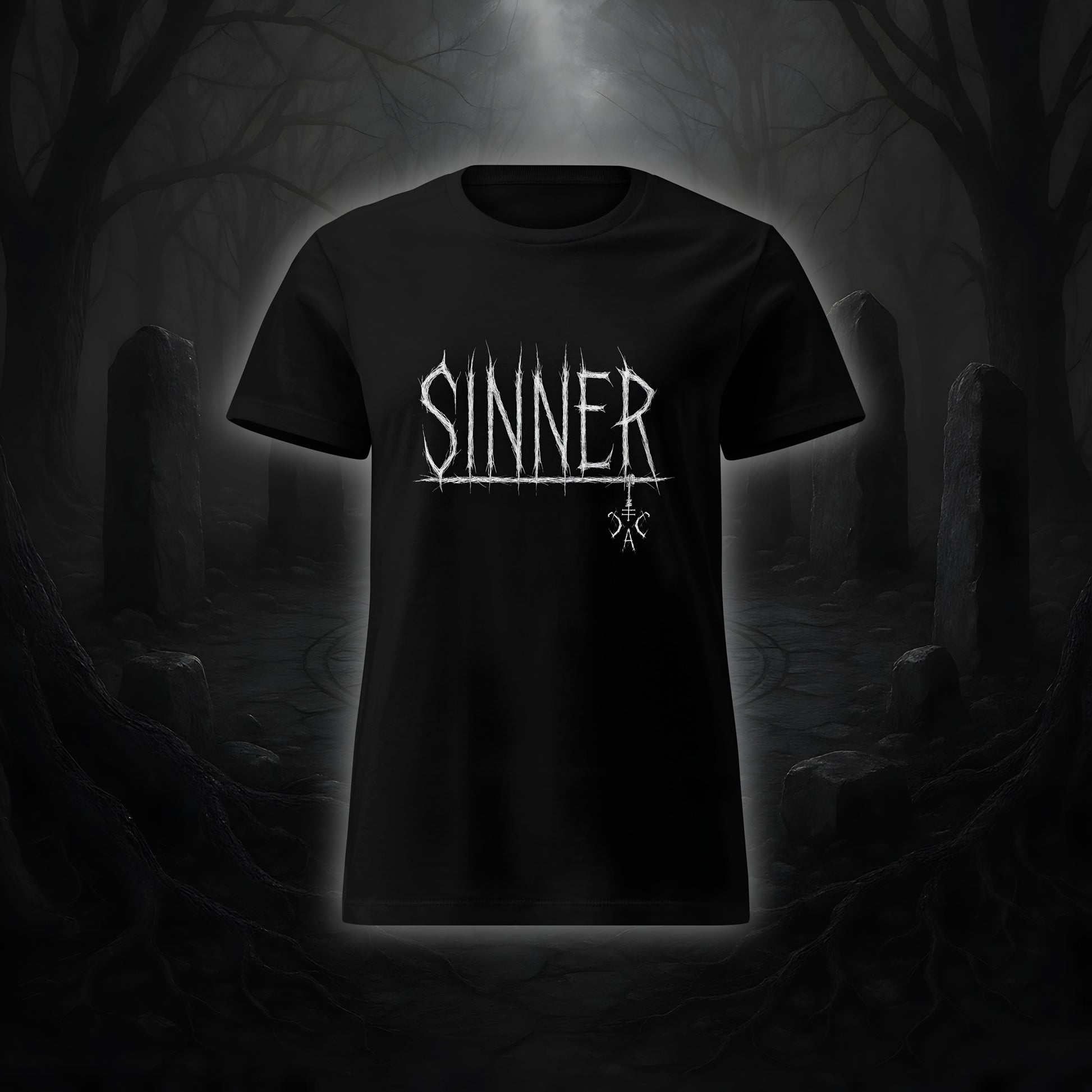 Schwarzes tailliertes Damen-T-Shirt mit weißem Cultural Carnage Statement „SINNER“ im Attitude-Design, 100 % Baumwolle, taillierter Schnitt.