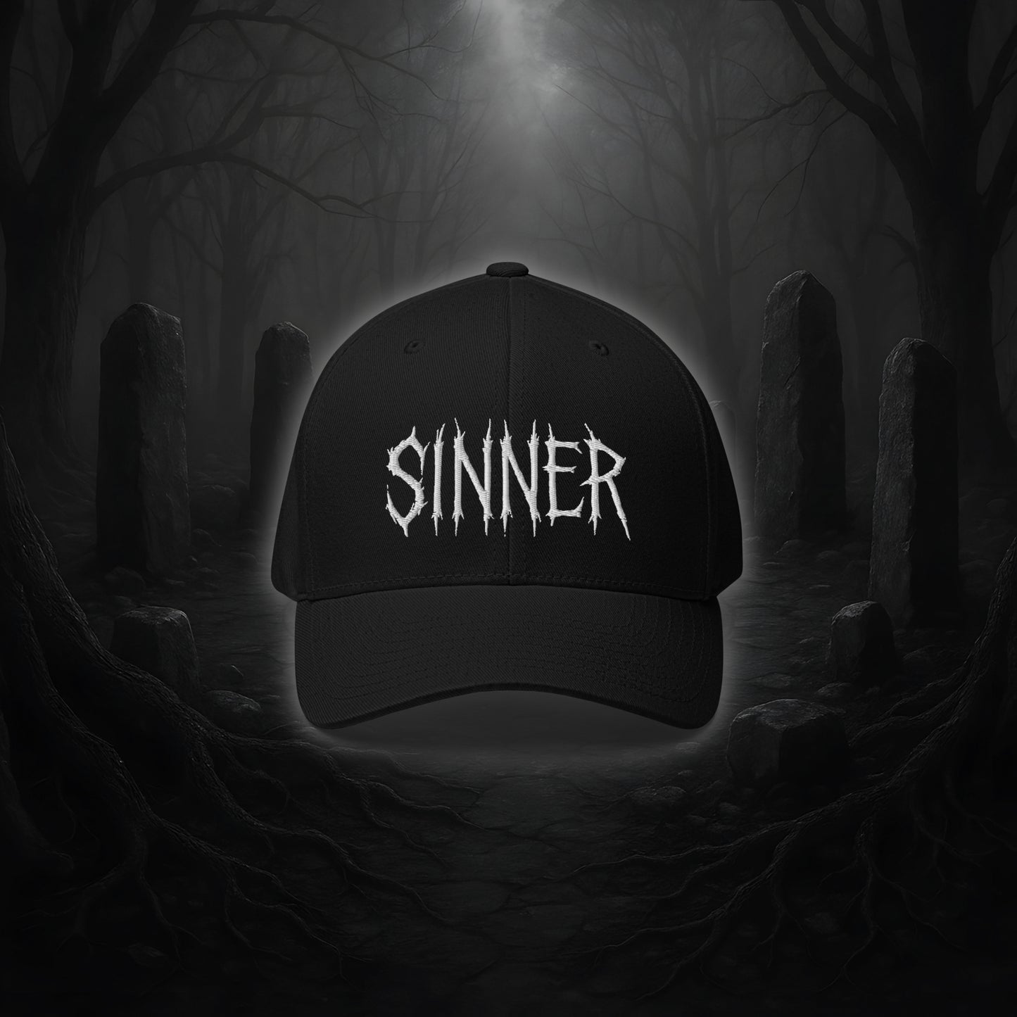Flexfit Cap SINNER von Cultural Carnage in Schwarz mit silberner Schirmunterseite, 6-Panel-Struktur und elastischem Stretch-Band.
